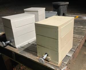 Repainting Native Bee Hives