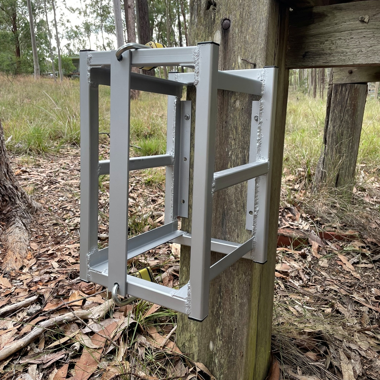 Native Bee Hive Security Cage - Image 14