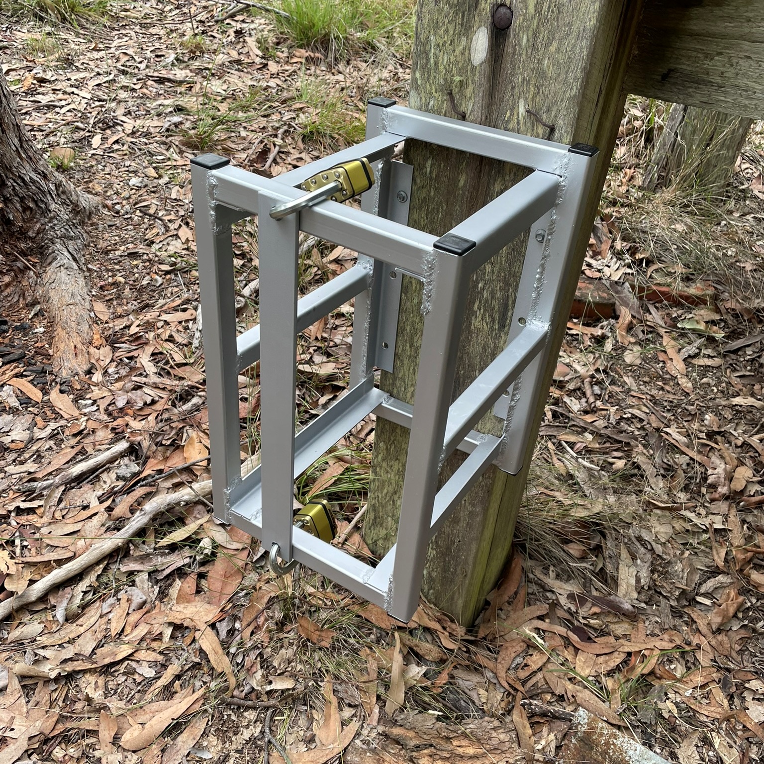Native Bee Hive Security Cage - Image 13