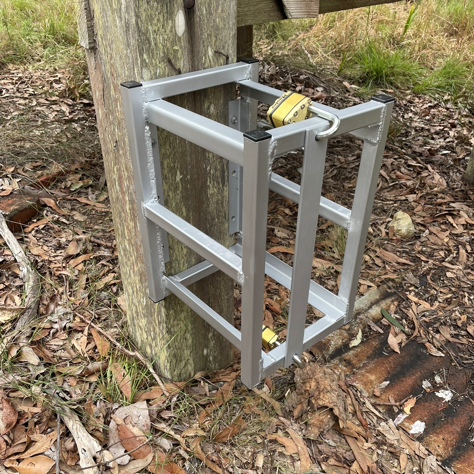 Native Bee Hive Security Cage - Image 11